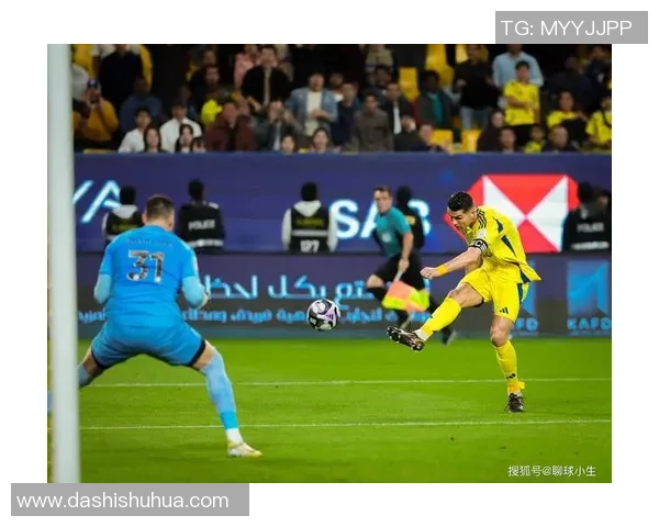 足球巨星光环背后的迷惑与抉择困境揭示竞技与人性的双重考验